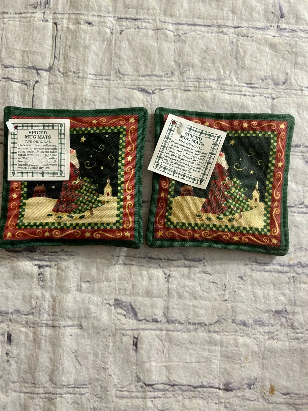 ALICE COTTAGE HANDCRAFTED IN USA (2) SCENTED SPICE MUG MATS WITH SANTA CLAUS